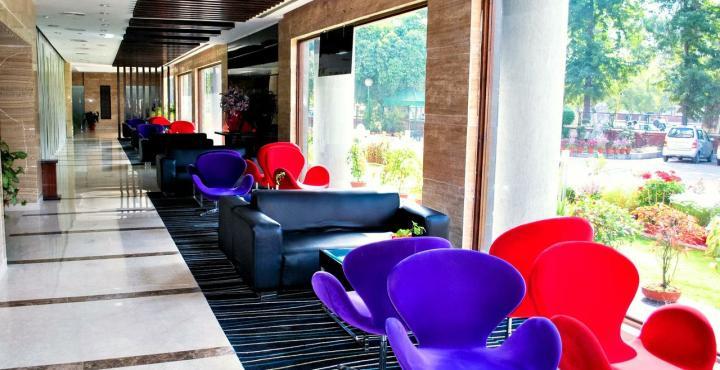 Hotel Shivalikview Chandigarh Exterior photo