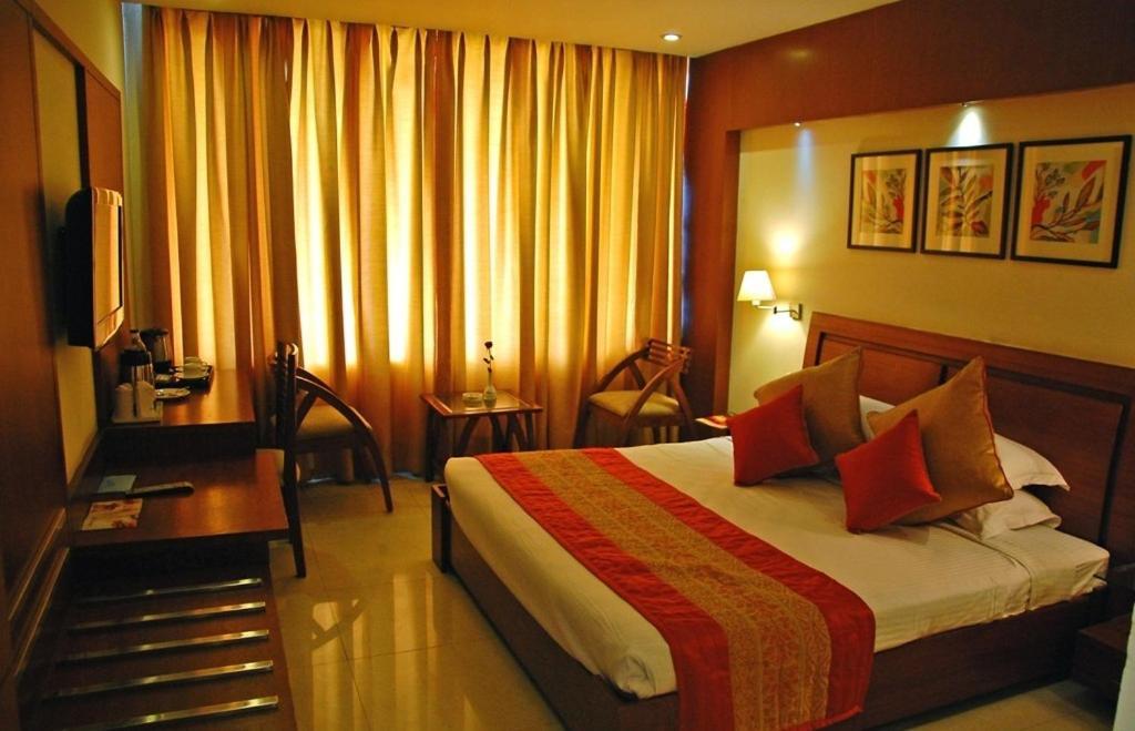 Hotel Shivalikview Chandigarh Exterior photo